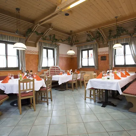 Hotel 1a Schicklberg 4*