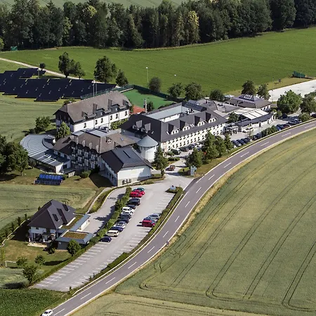 Hotel 1a Schicklberg 4*