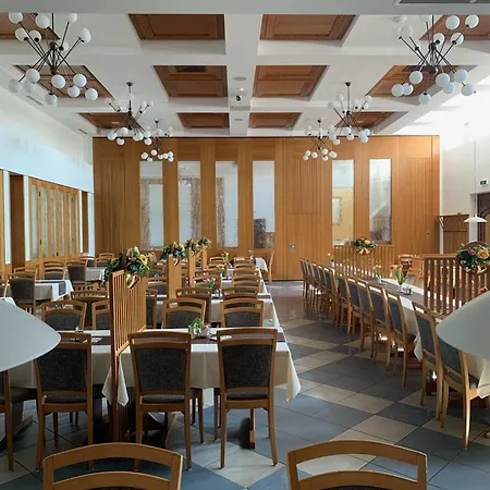 1a Schicklberg Hotel 4*
