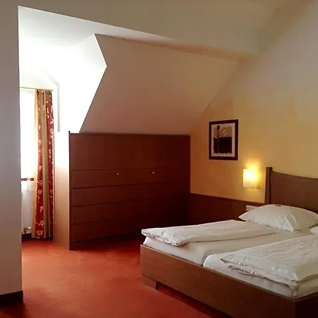 ホテル 1a Schicklberg 4*