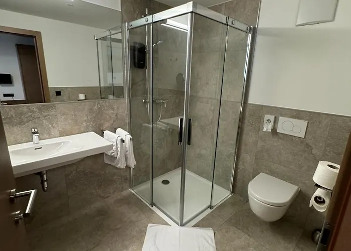 1a Schicklberg Hotel 4*