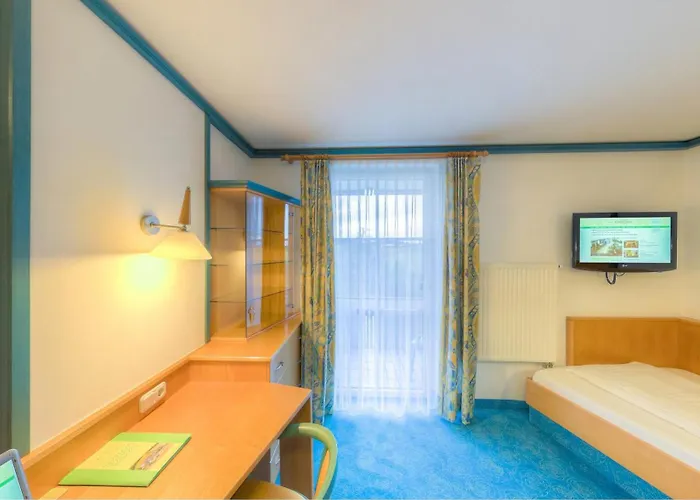 Hotel 1a Schicklberg 4*