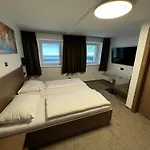 Hotel 1a Schicklberg