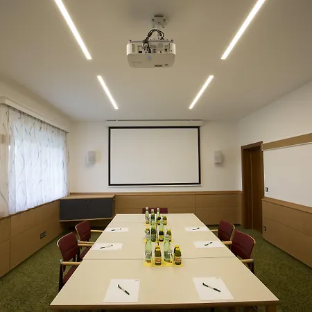 1a Schicklberg فندق Kremsmünster